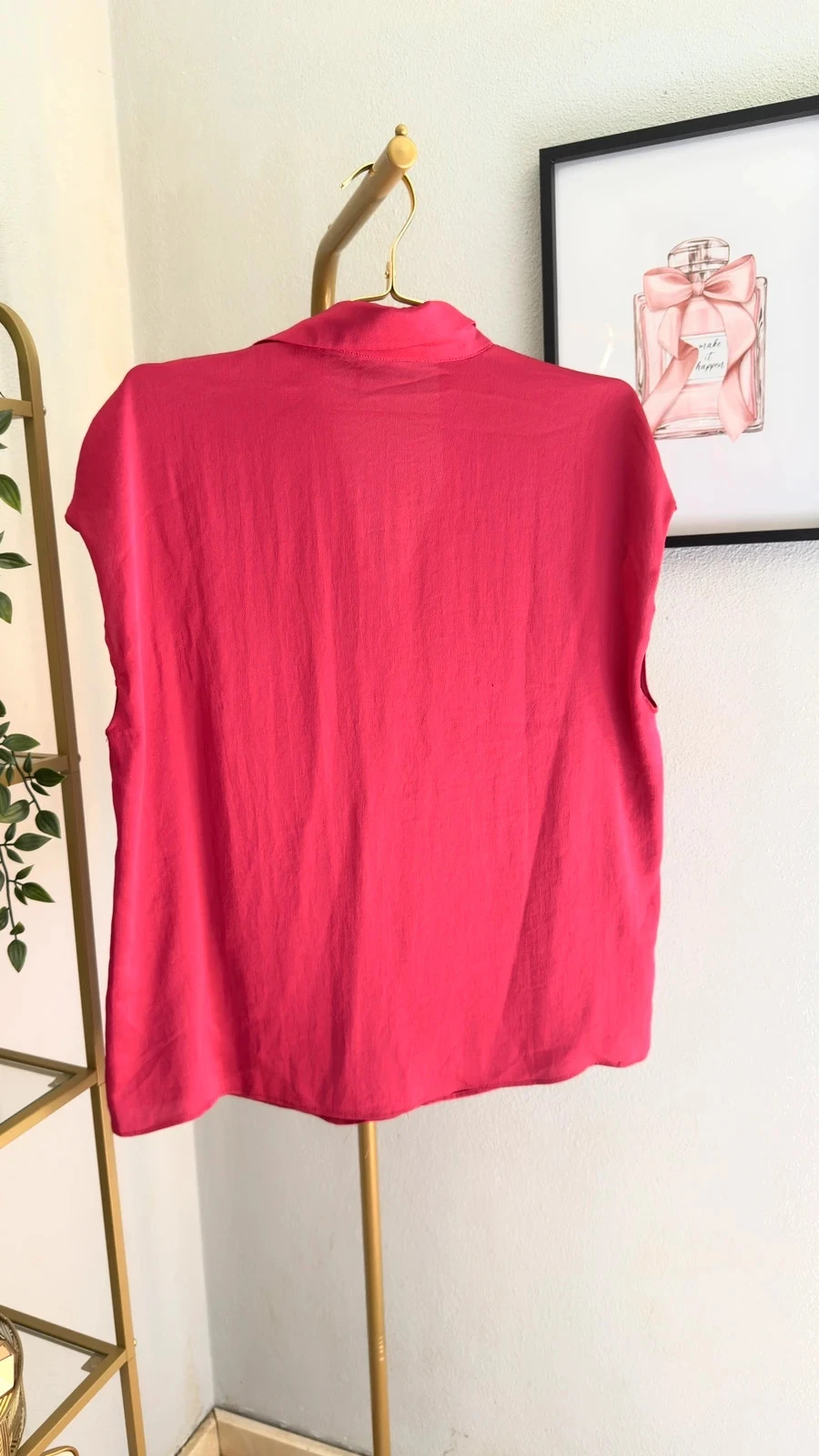 Lindo Blusa Camiseira Rosa Fuchsia Acetinada Mango • L • TN284 – photo 6